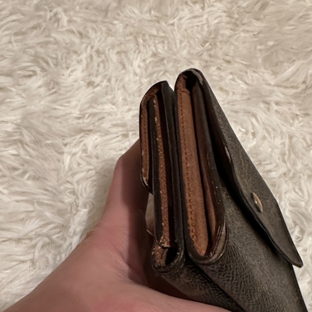 Louis Vuitton Monogram Brown Wallet - Picture 13 of 16